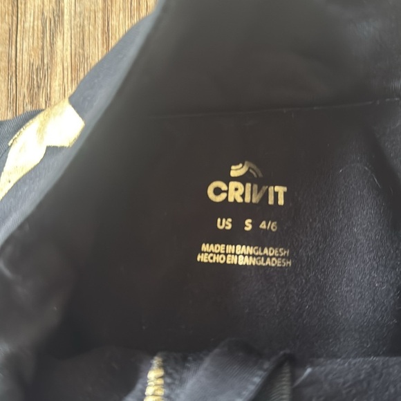 Crivit Sz small womens athletic top stars - Picture 2 of 5